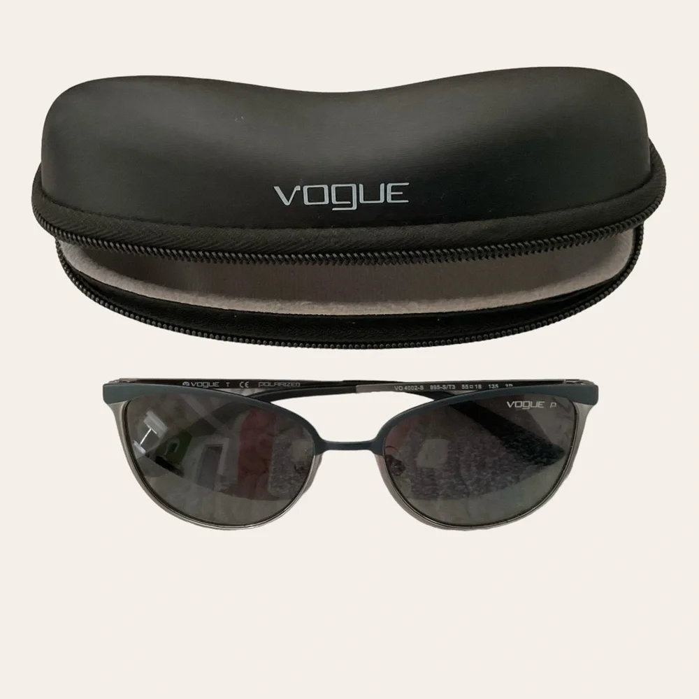 Vogue Women Eyewear Polarized Pewter Full Rim Grey‎ Gradient Sunglasses 4002-S